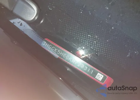 2019 Honda Fit Sport из США, поврежденный, VIN 3HGGK5H66KM728311